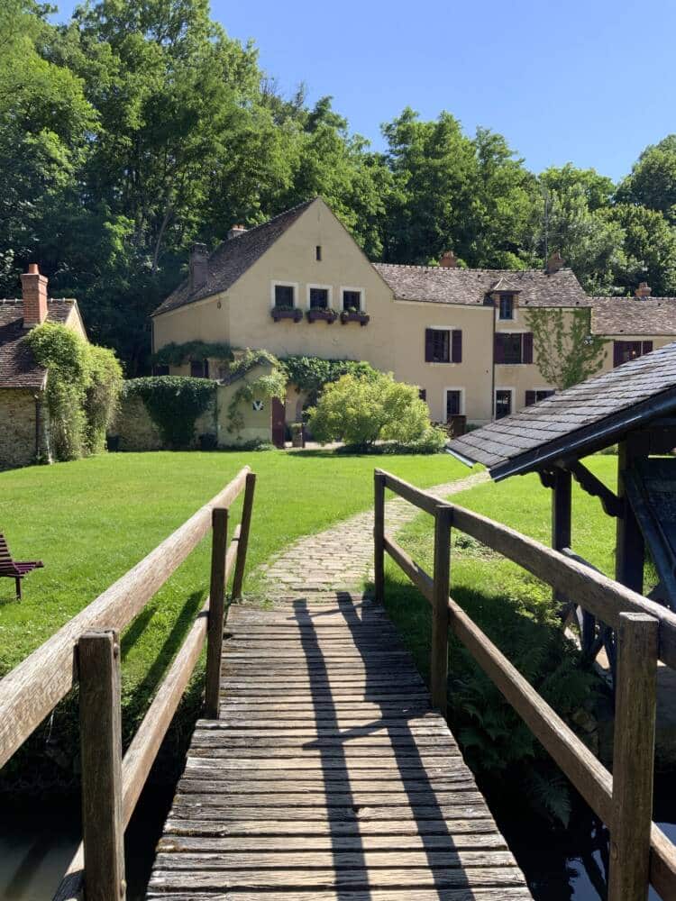 La Maison Elsa Triolet en Saint-Arnoult-en-Yvelines, residencia de la pareja de escritores Elsa Triolet y Louis-Aragon