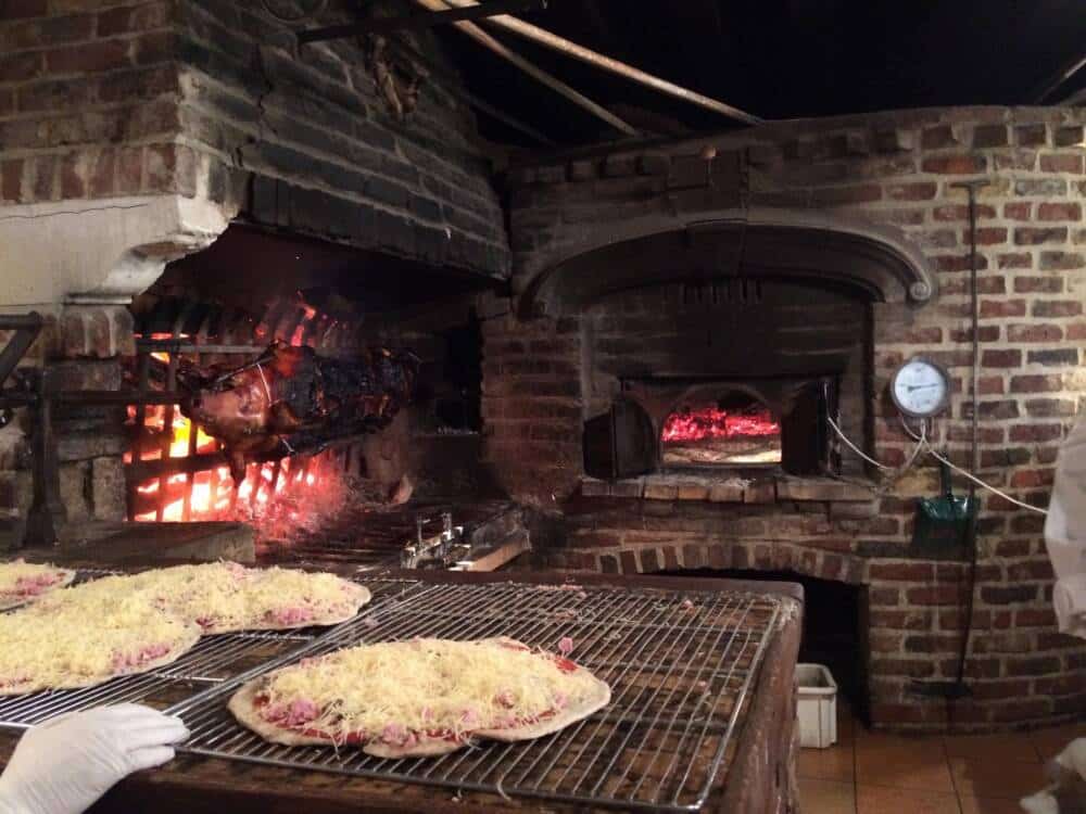 セルネ・ラ・ヴィルのFerme du bout des présでランチ