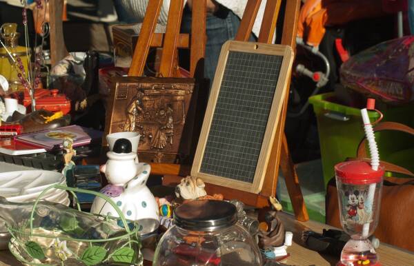 Rommelmarkt - garage sale