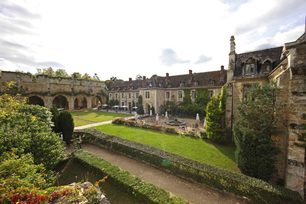 Abbaye des Vaux de Cernay