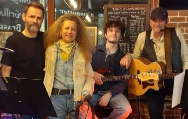 Blue riders trio