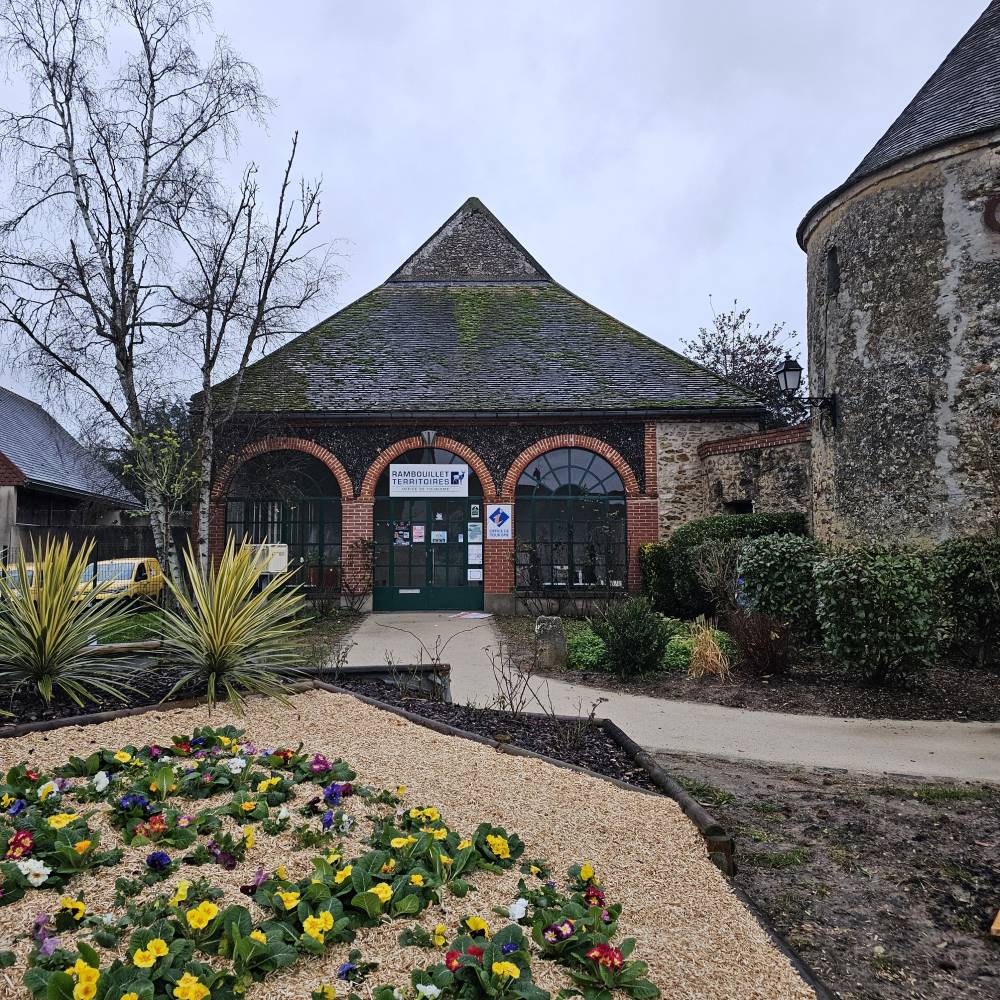 La maison de la randonnée - Office de Tourisme de Rambouillet Maison de la randonnée - SAY
